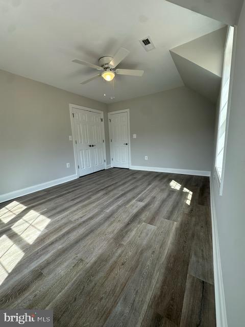 Building Photo - 1260 Elm St