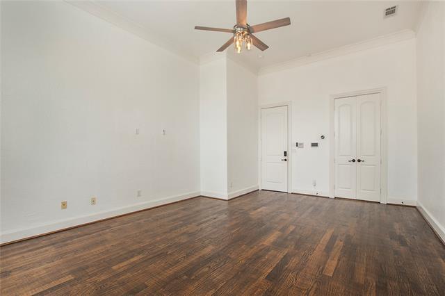 Building Photo - 4501 Redwood Ct