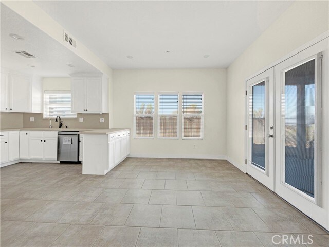 Building Photo - 2575 Rale Dr