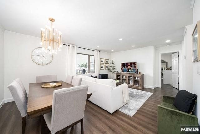 Building Photo - 141 Park Ave