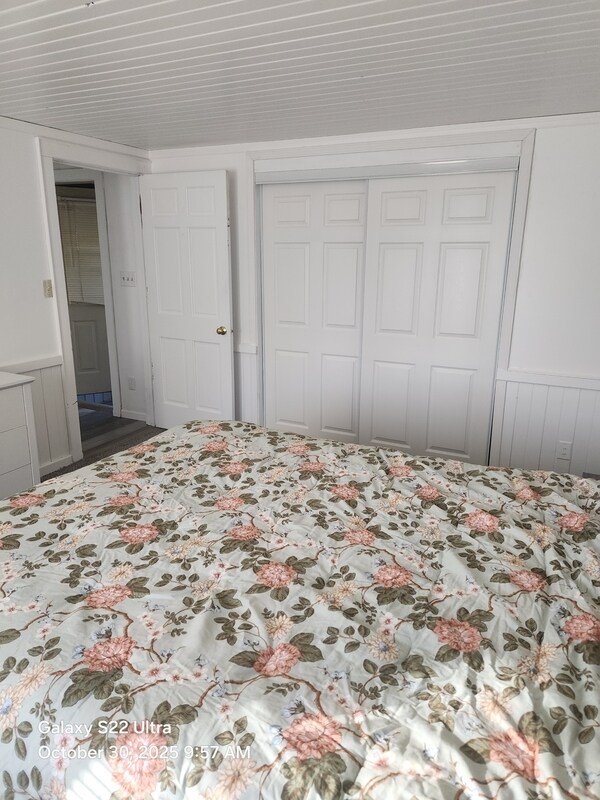 Building Photo - 3409 S 10th St