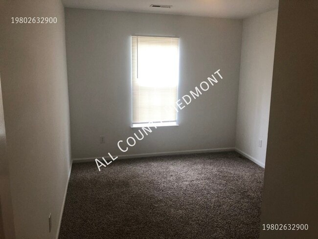 Building Photo - 4808 Delprado Cir