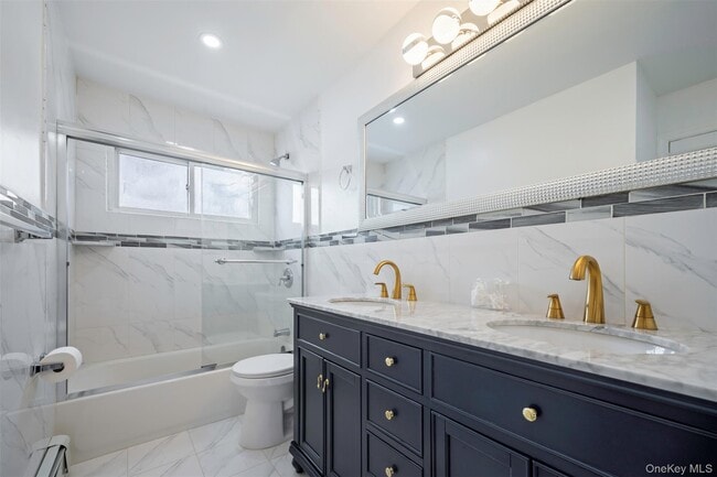 Building Photo - 3 Ozone Pl