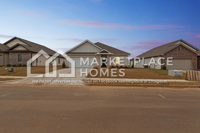 Building Photo - 315 McHenry Dr