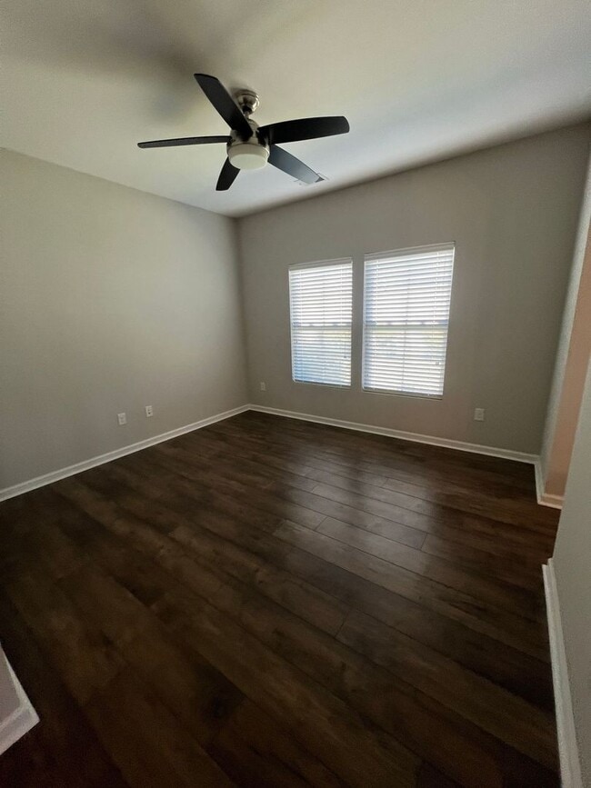 Building Photo - Large 3BR, 2BA in Windsor Plantation