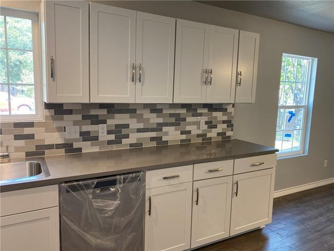 Building Photo - 6107 Carnation Terrace