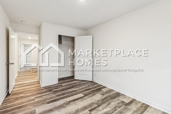 Building Photo - 1425 Willow Springs Dr