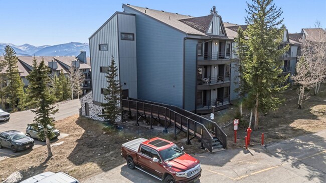 Building Photo - 89100 Ryan Gulch Rd