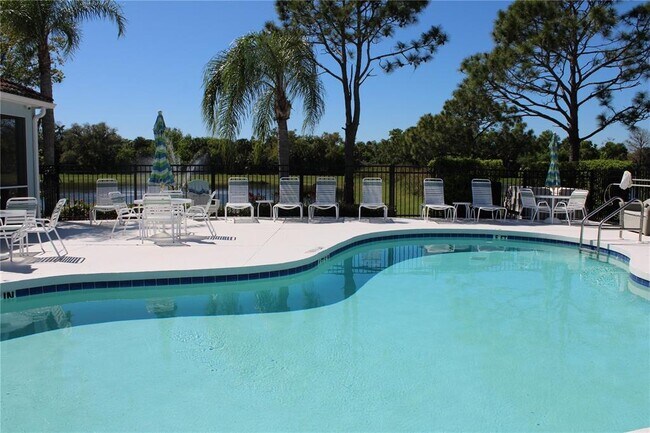 Building Photo - 7803 33rd St E