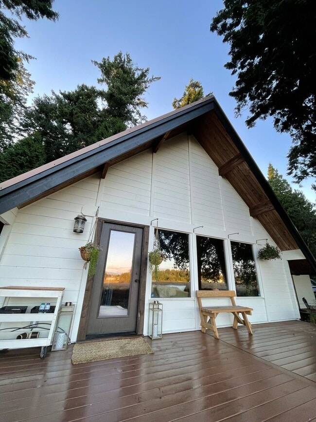 Building Photo - Charming 2-Bedroom Retreat in Ferndale