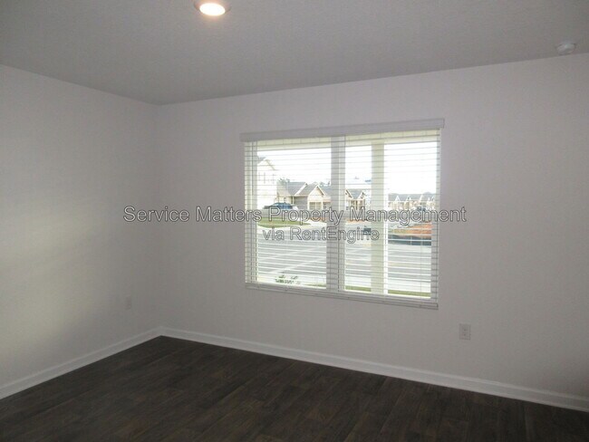 Building Photo - 5588 Lancelot Trl