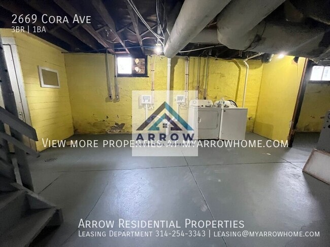 Building Photo - 2669 Cora Ave