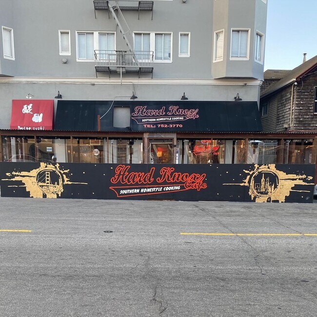 Building Photo - 330 23rd Ave