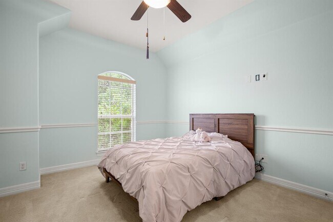 Building Photo - 601 Scenic Path