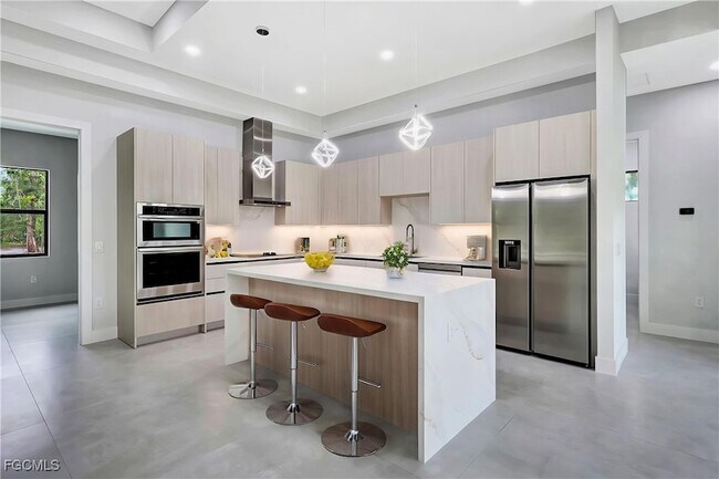 Building Photo - 3366 72nd Ave NE