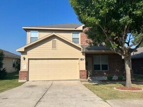 Building Photo - 2480 Green Meadows Ln