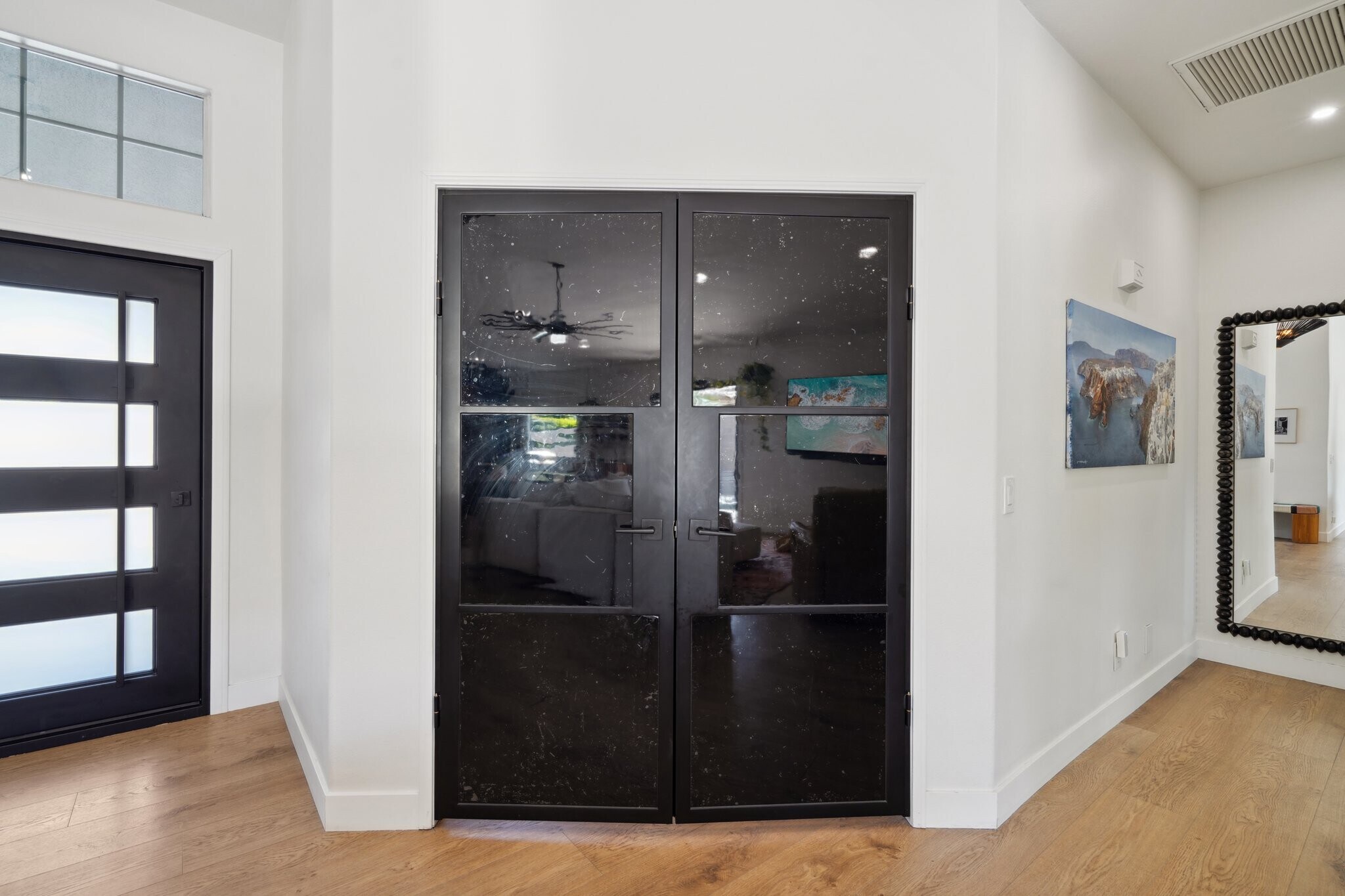 Building Photo - 45138 Shaugnessy Dr