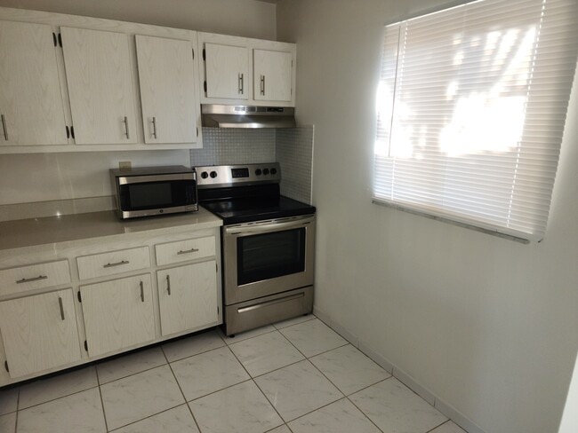 Building Photo - 8101 Camino Real