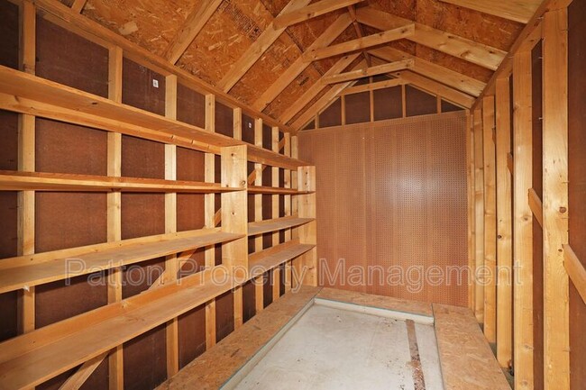 Building Photo - 6802 Thunder Rd