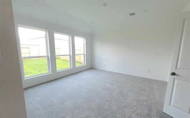 Building Photo - 6422 Seafoam Lake Dr