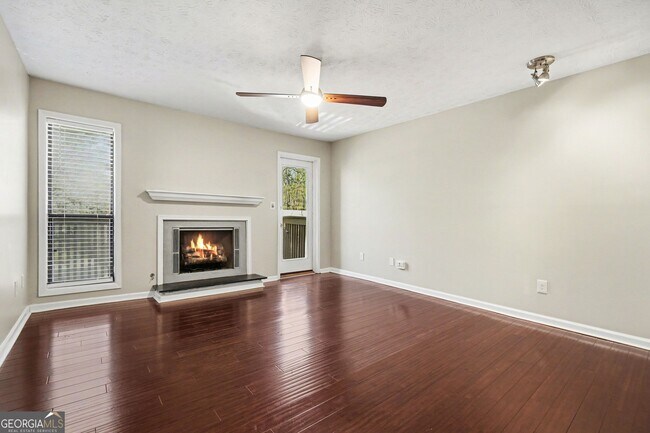 Building Photo - 918 Dunbar Dr