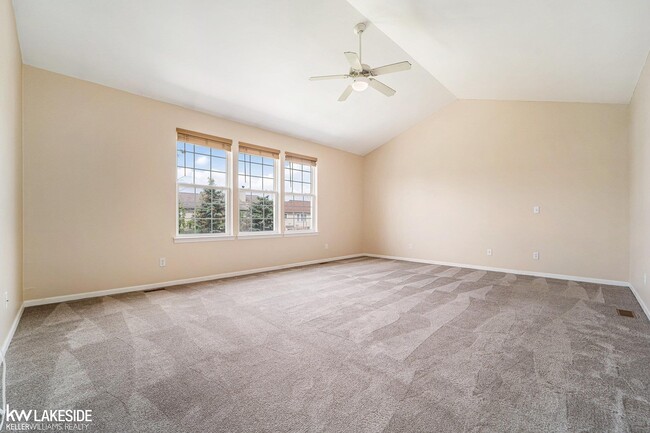 Building Photo - 34681 Giannetti Dr