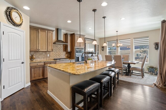 Building Photo - 2156 Villa Creek Cir