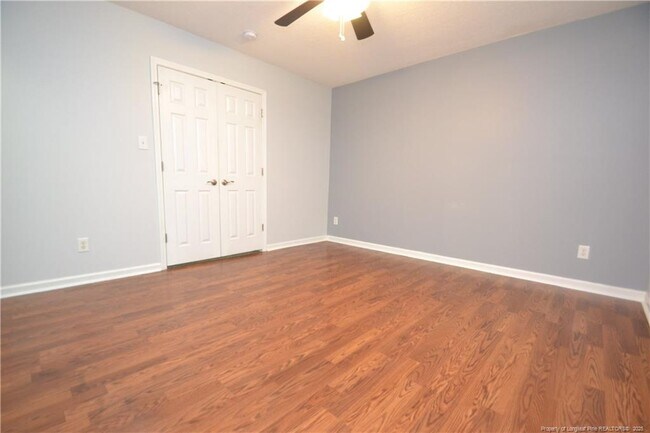 Building Photo - 308 Black Bird Ct