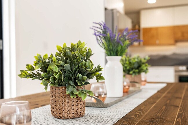 Building Photo - 928 Ditney Way