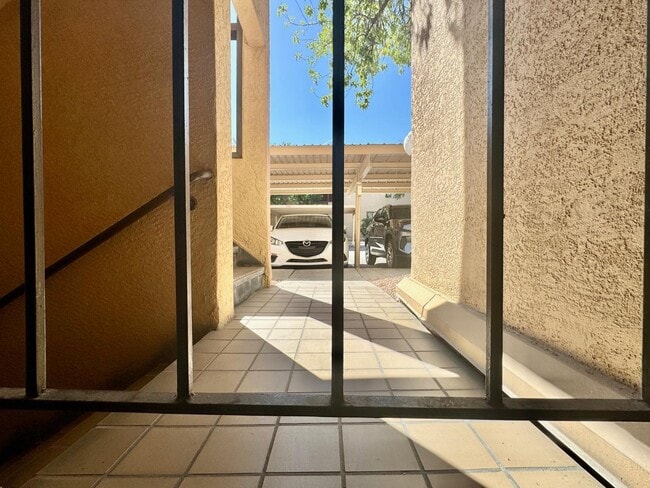 Building Photo - 7620 E Callisto Cir