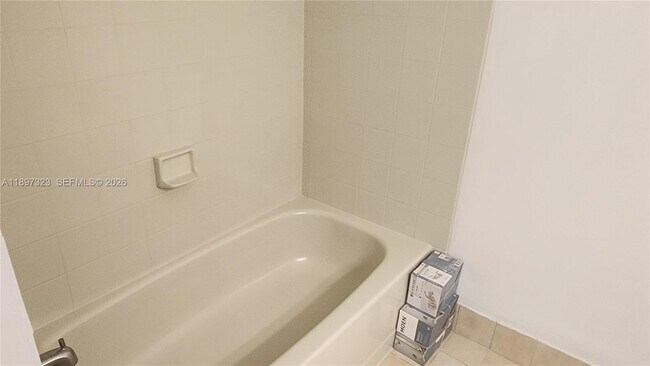 Building Photo - 10628 SW 118th Pl