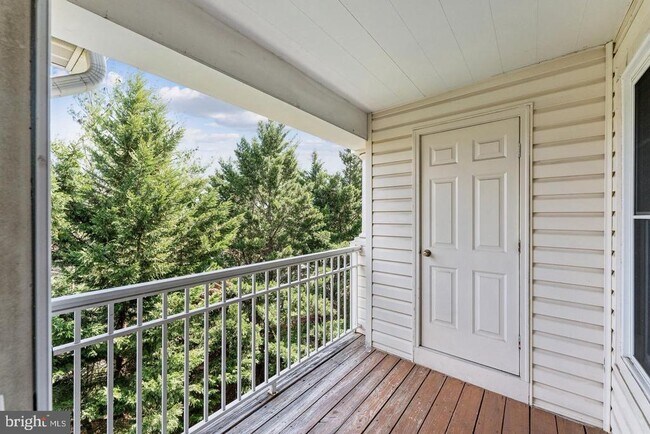 Building Photo - 7524 Snowpea Ct