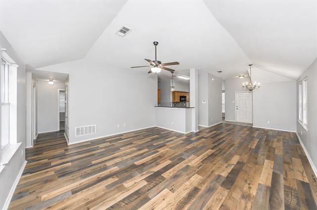 Building Photo - 9249 Conestoga Dr