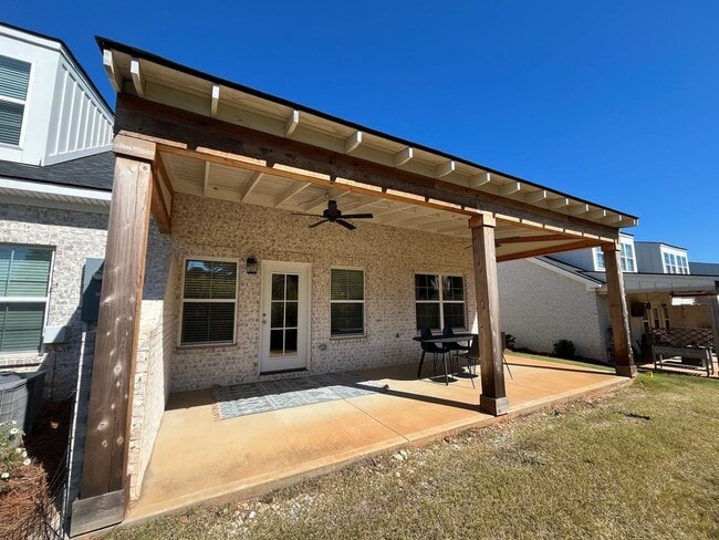Building Photo - Located in Auburn, AL