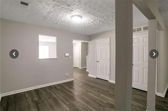 Building Photo - 3833 Waldrop Ln