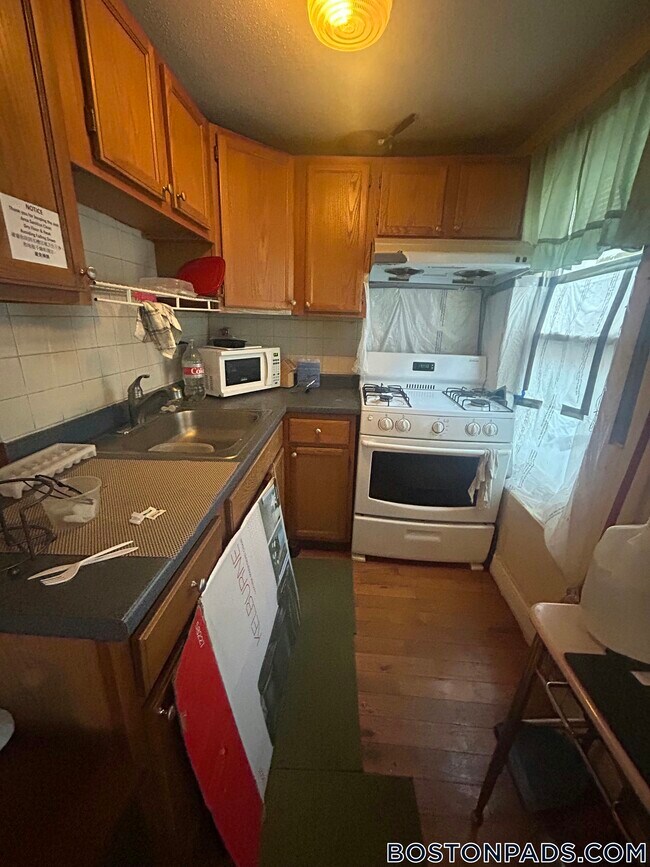 Building Photo - 2 Johnny Ct