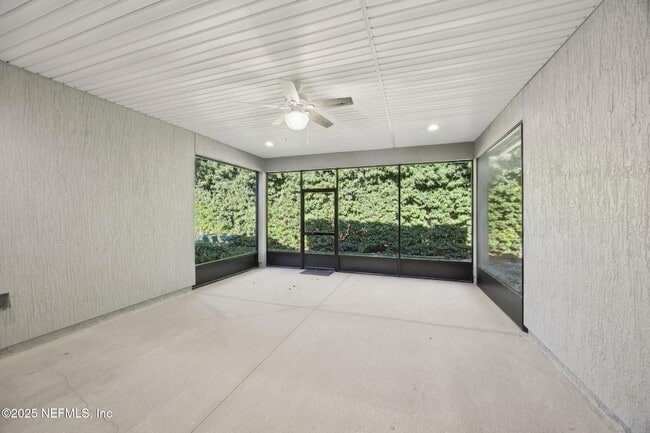 Building Photo - 2719 Chapman Oak Dr