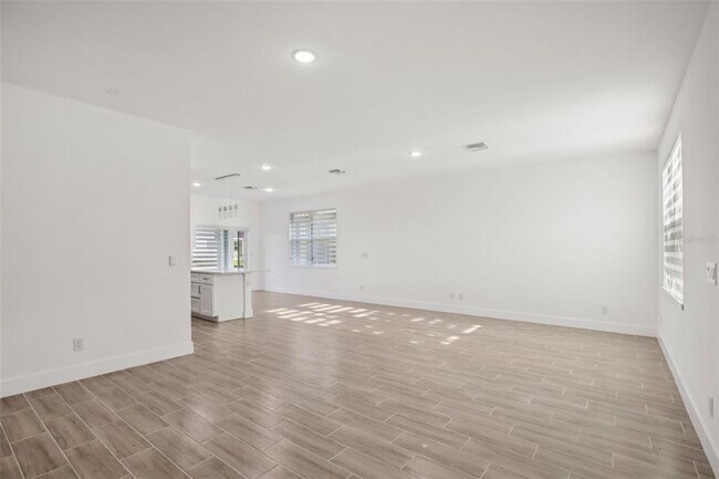 Building Photo - 183 Wright Dr