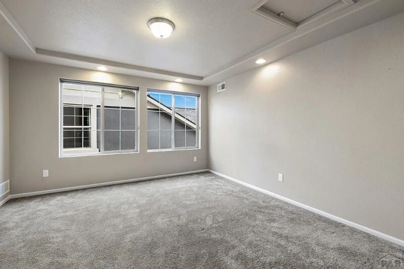 Building Photo - 6567 Bramble Bend Ct