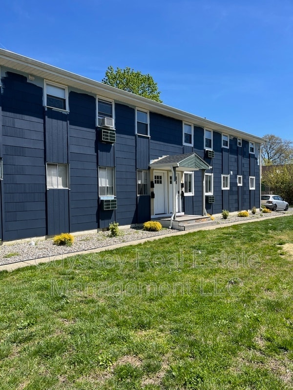 Primary Photo - 41 Jacobstown Rd