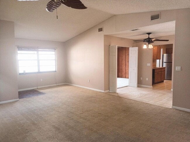 Building Photo - 4374 Walden Cir