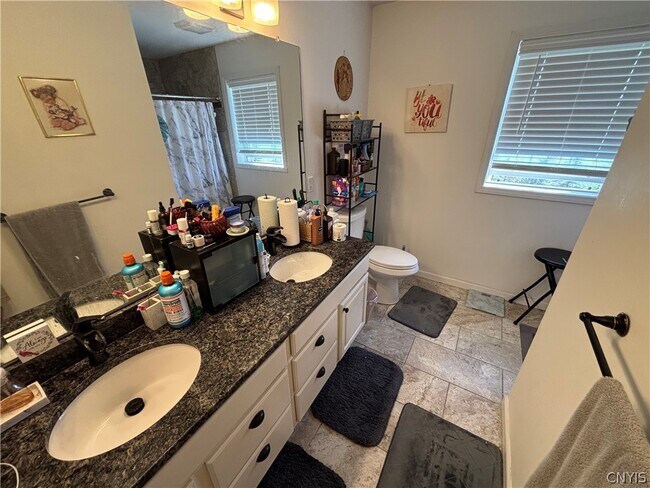 Building Photo - 6407 Tulipwood Ln