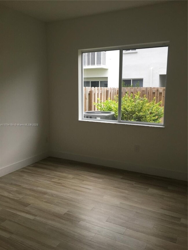 Building Photo - 17545 SW 150th Ct