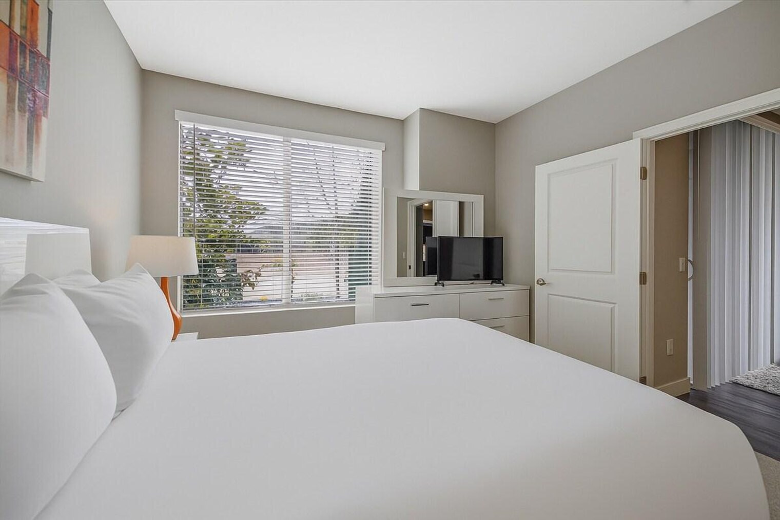 Building Photo - 2230 Qualcomm Way