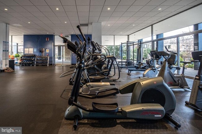 Building Photo - 1311 Delaware Ave SW