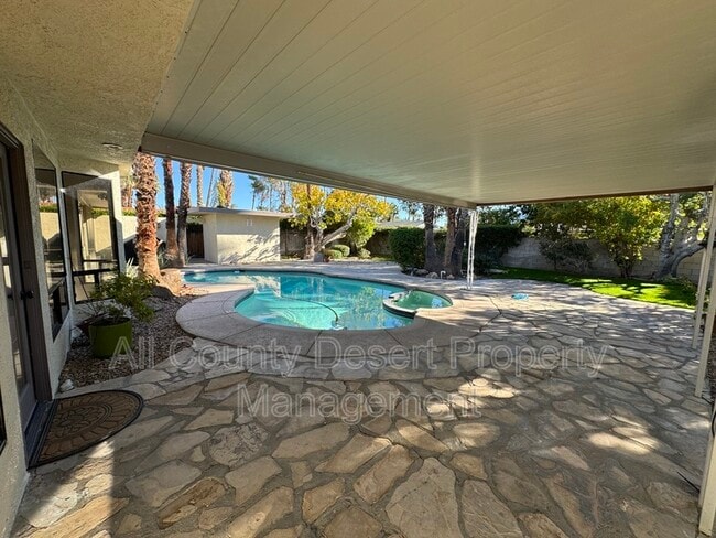 Building Photo - 70181 Sun Valley Dr