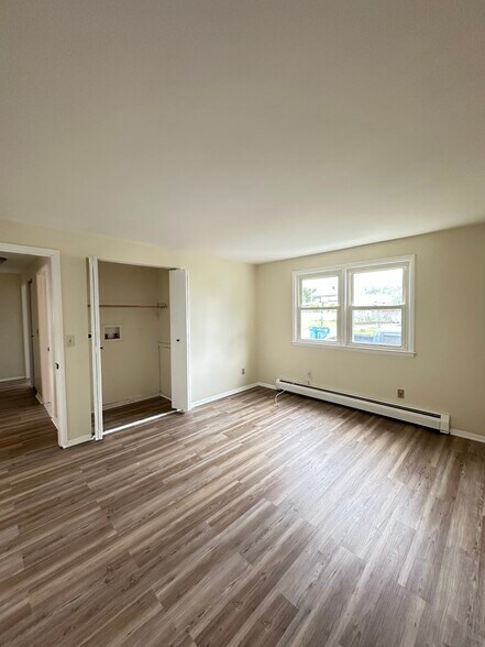 Building Photo - 226 Welton St
