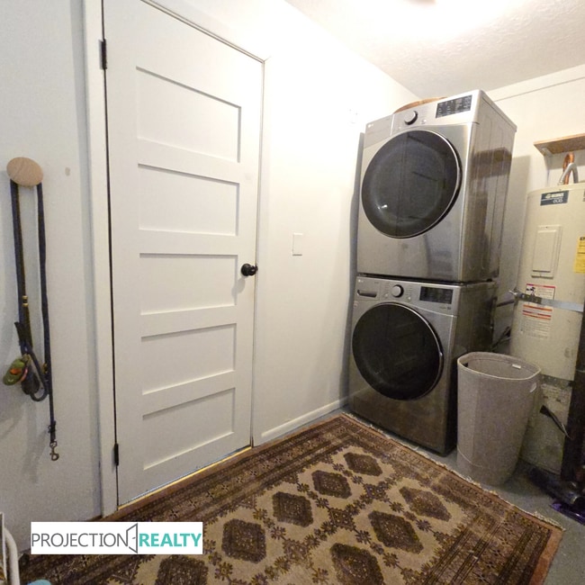 Building Photo - 4416 NE 74th Ave