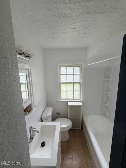 Building Photo - 18405 Newell Rd