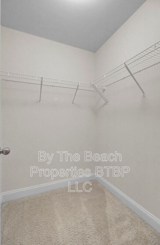 Building Photo - 9714 Seed St